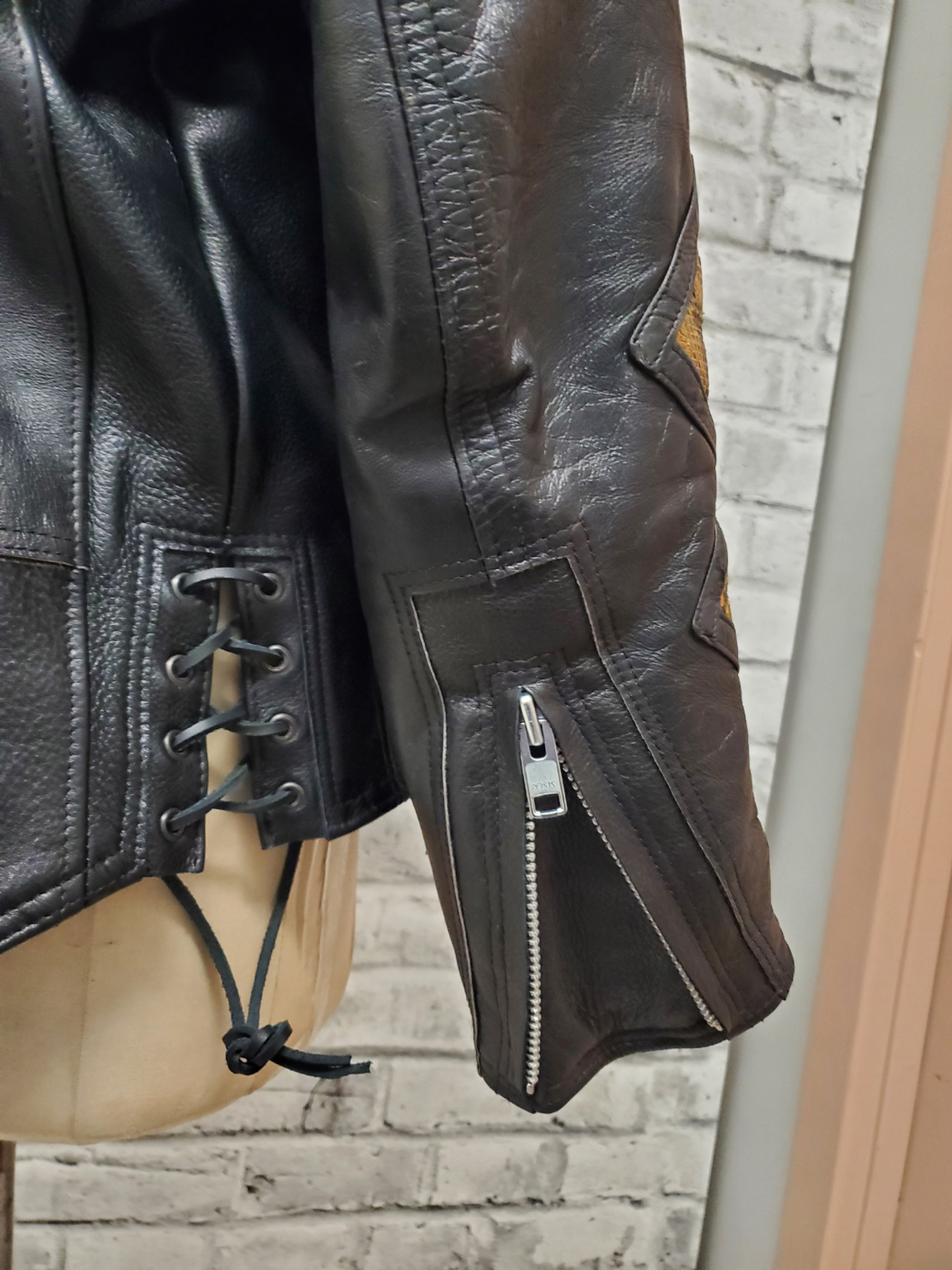 Custom Snake skin MCjkt Slv zipper